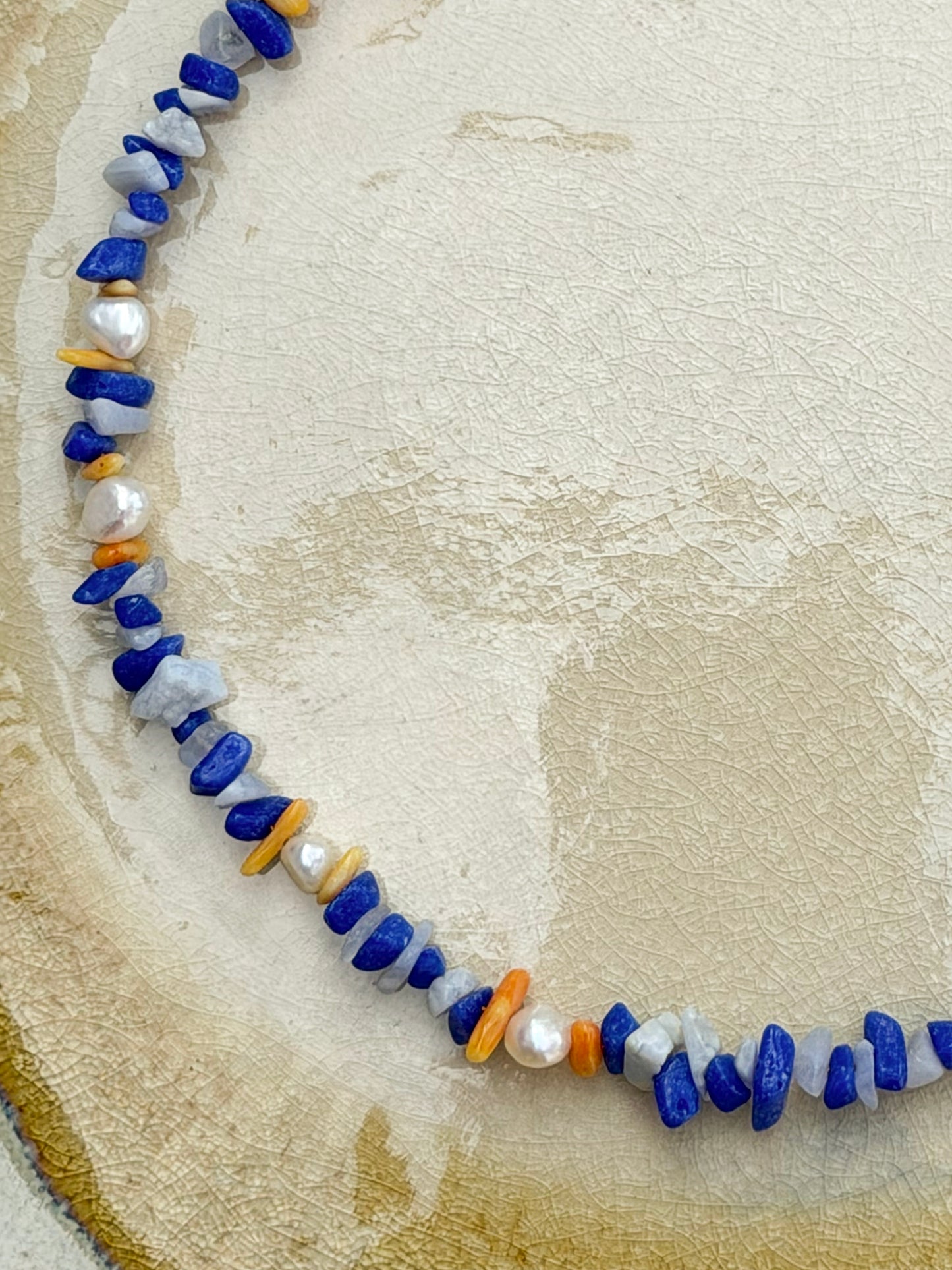 Estepona Surfer Necklace Blue Pearls