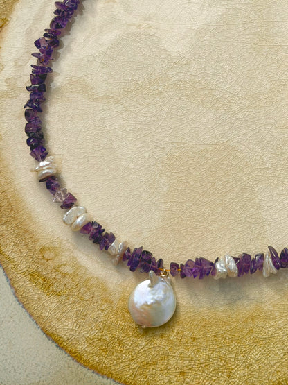 Estepona Surfer Necklace Purple